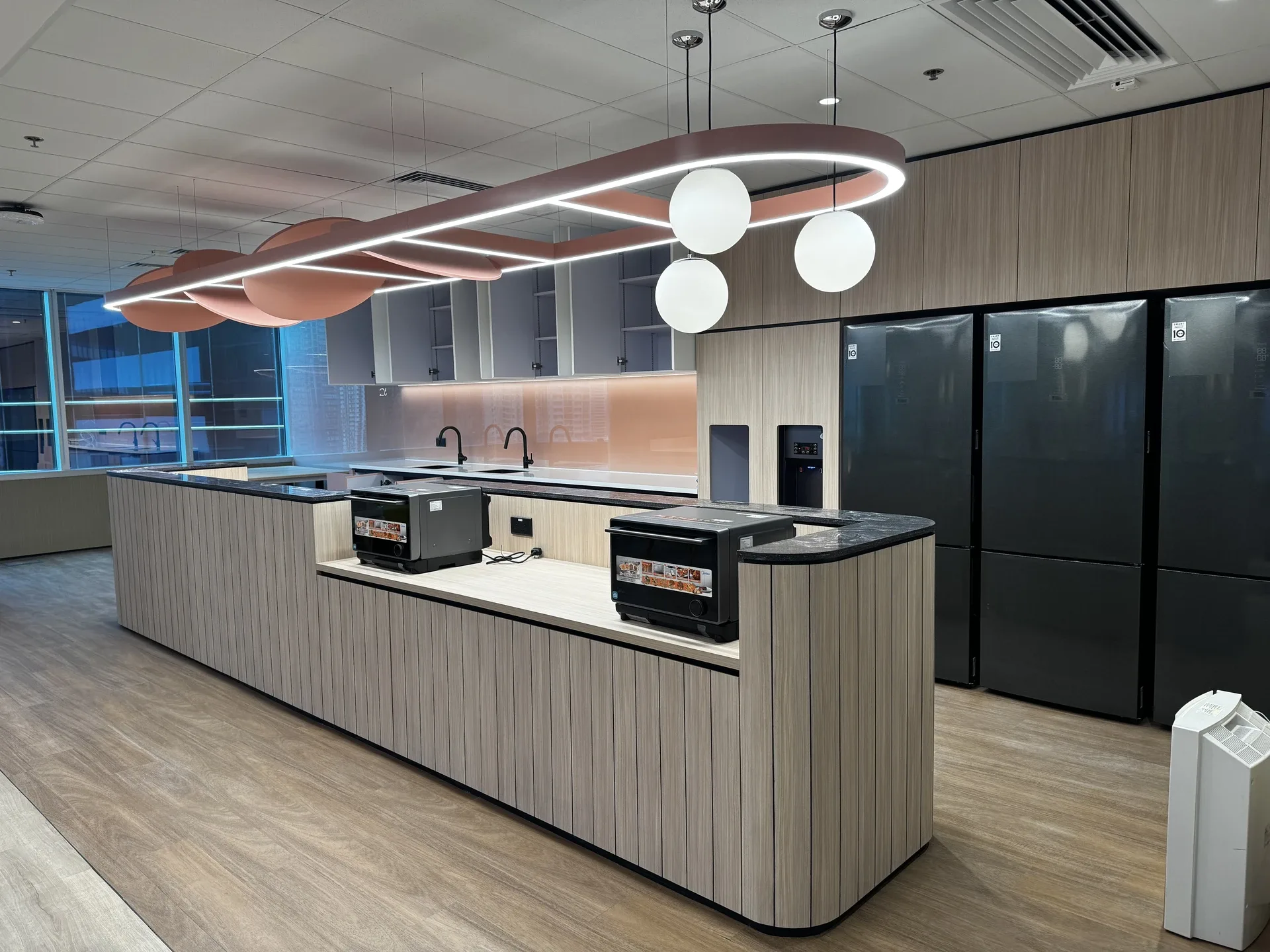 FWD Hong Kong site imagery, reference profile image 2