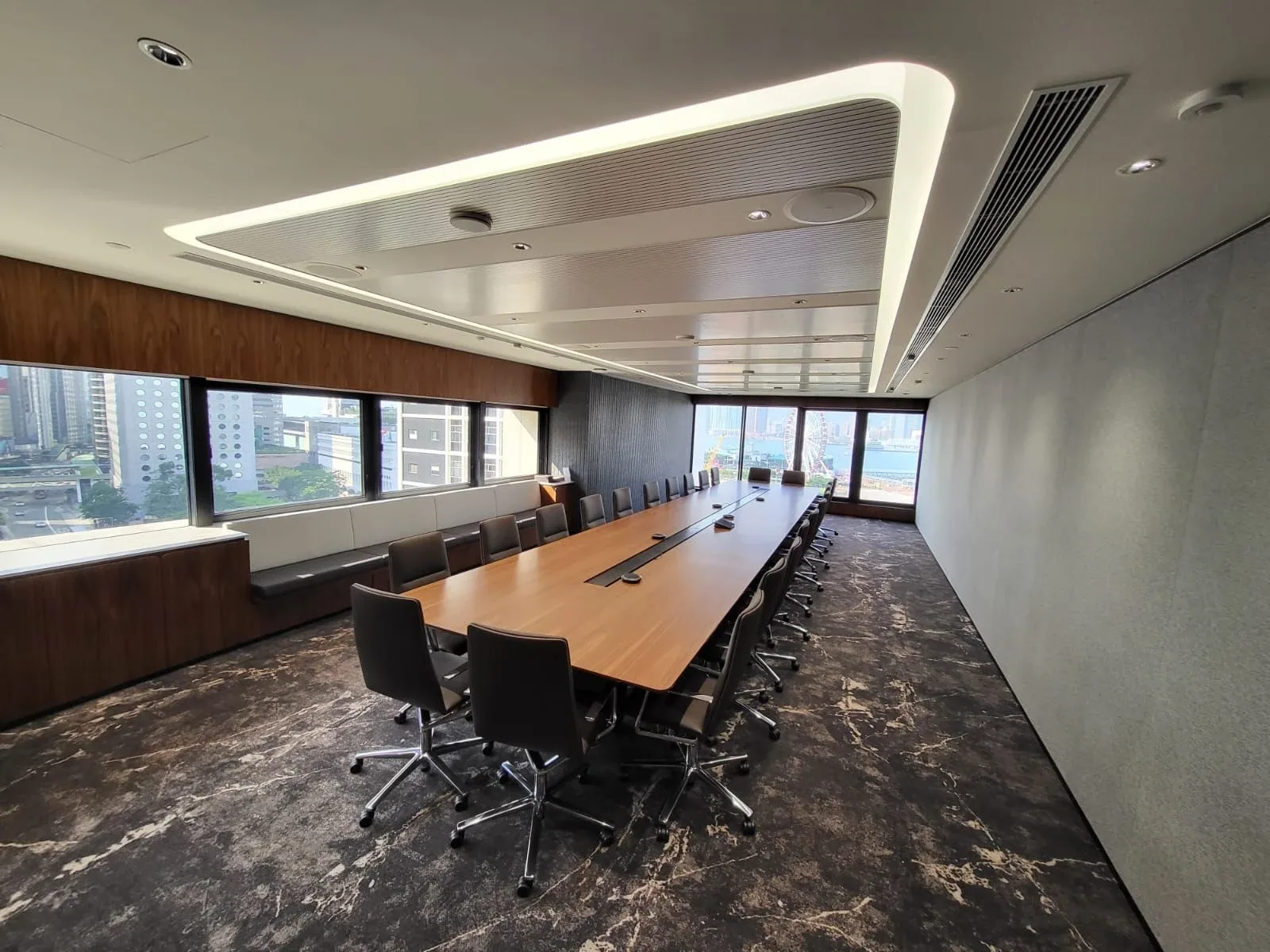Davis Polk Hong Kong site imagery, reference profile image 5