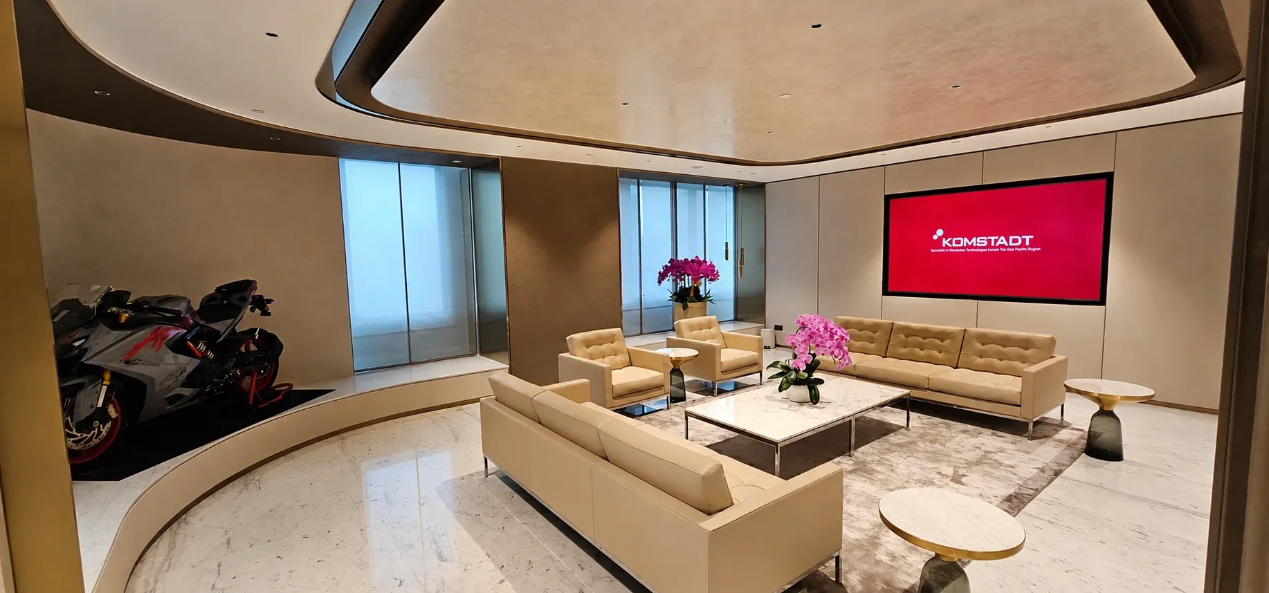 Samsung Displays – Komstadt AV